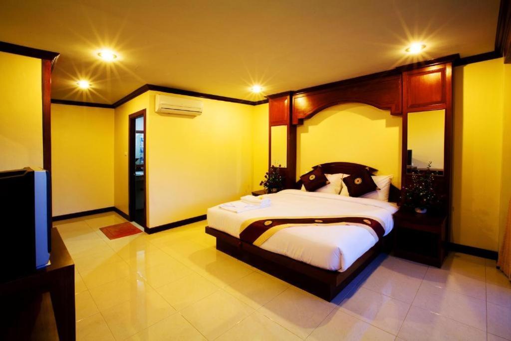 Baan Sudarat Hotel Phuket Extérieur photo